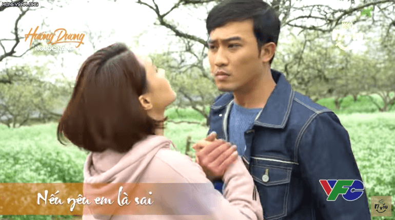 Hướng dương ngược nắng: Châu ngày càng trẻ đẹp, lộ ánh nhìn "chiếu tướng" khiến Phúc ngượng ngùng không dám đối diện - Ảnh 2. Hướng dương ngược nắng: Châu ngày càng trẻ đẹp, lộ ánh nhìn "chiếu tướng" khiến Phúc ngượng ngùng không dám đối diện - Ảnh 2.